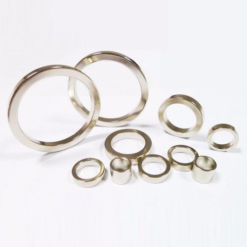 強(qiáng)磁釹鐵硼 釹鐵硼爐渣 超細(xì)粉 宇瑞誠(chéng)意上門(mén)回收