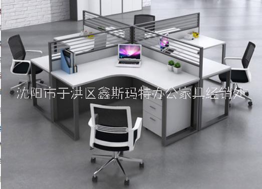 拐角鋼架辦公桌職員辦公桌屏風組合工位卡座辦公室轉角桌子員工桌沈陽辦公家具