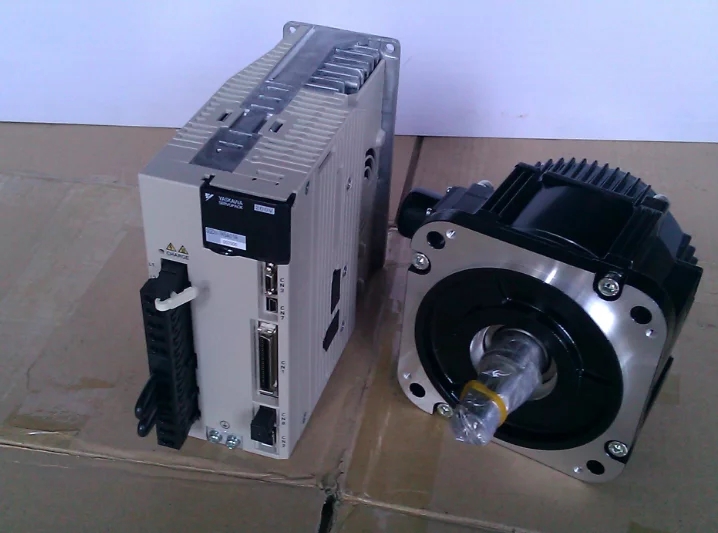 全新日本安川伺服驅動器 SGDV-780A01A價格