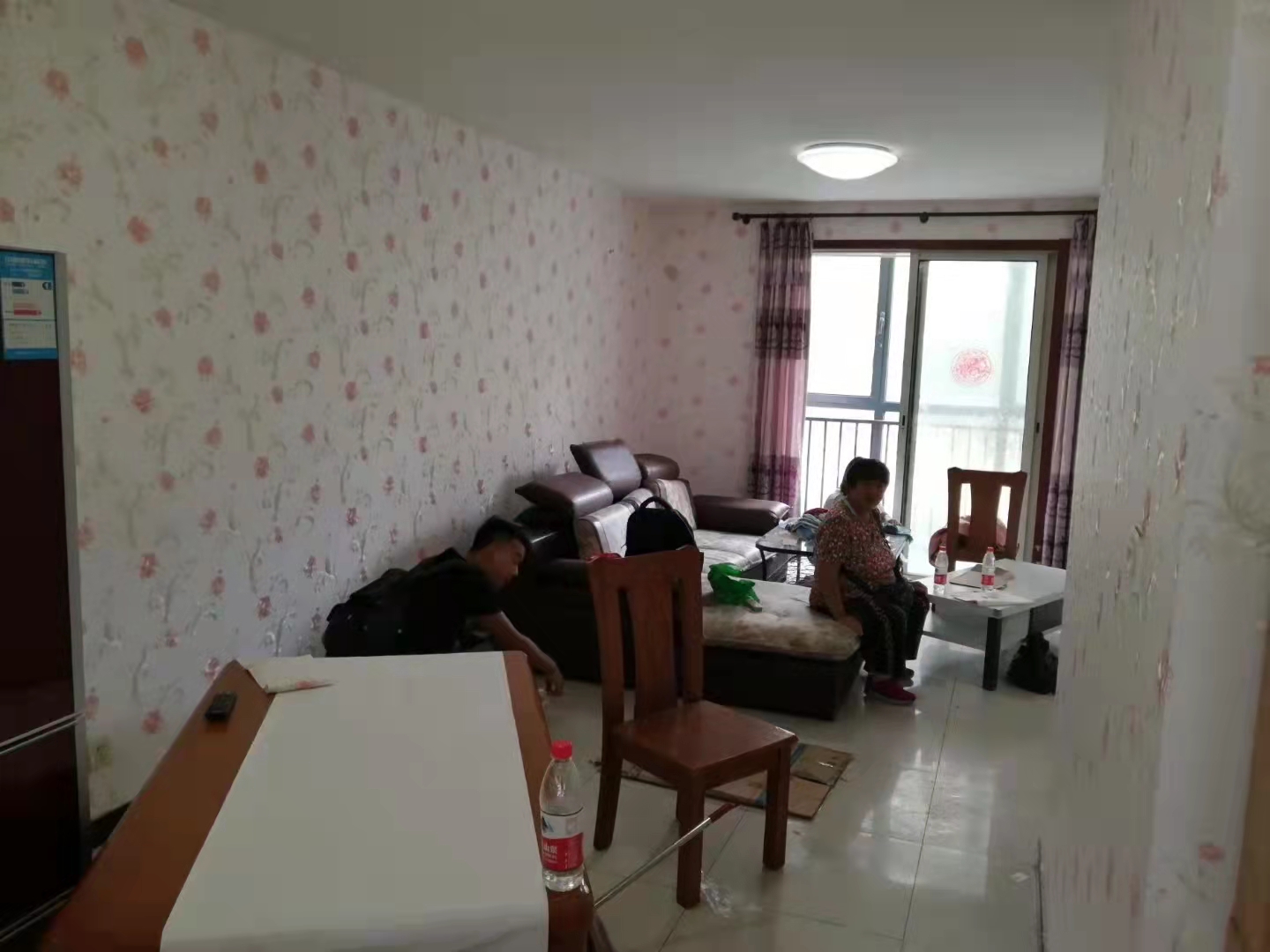 貼壁布聯(lián)系方式  家裝貼壁布哪家貼好