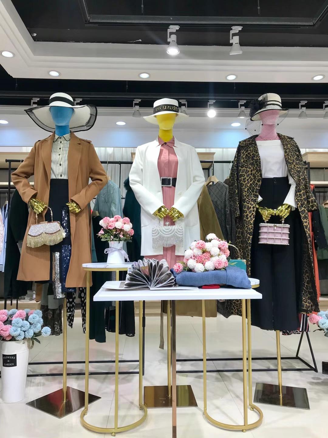 萊芙艾迪兒2021秋冬香港品牌折扣女裝庫存尾貨批發(fā)網(wǎng)