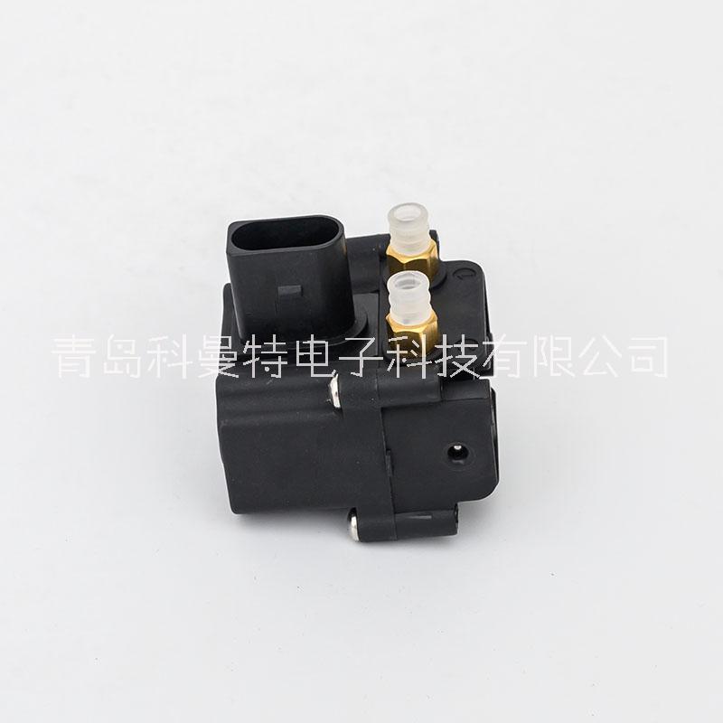 適用于寶馬F01/F02 GTF07/F11F01  GTF07減震器分配閥 37206789450