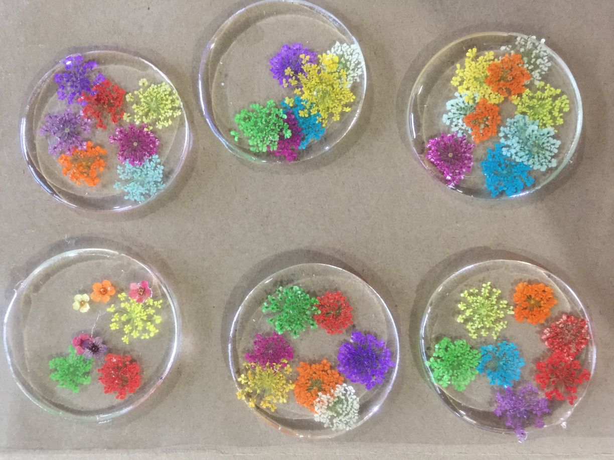 硅膠彩色粉撲生產(chǎn)線