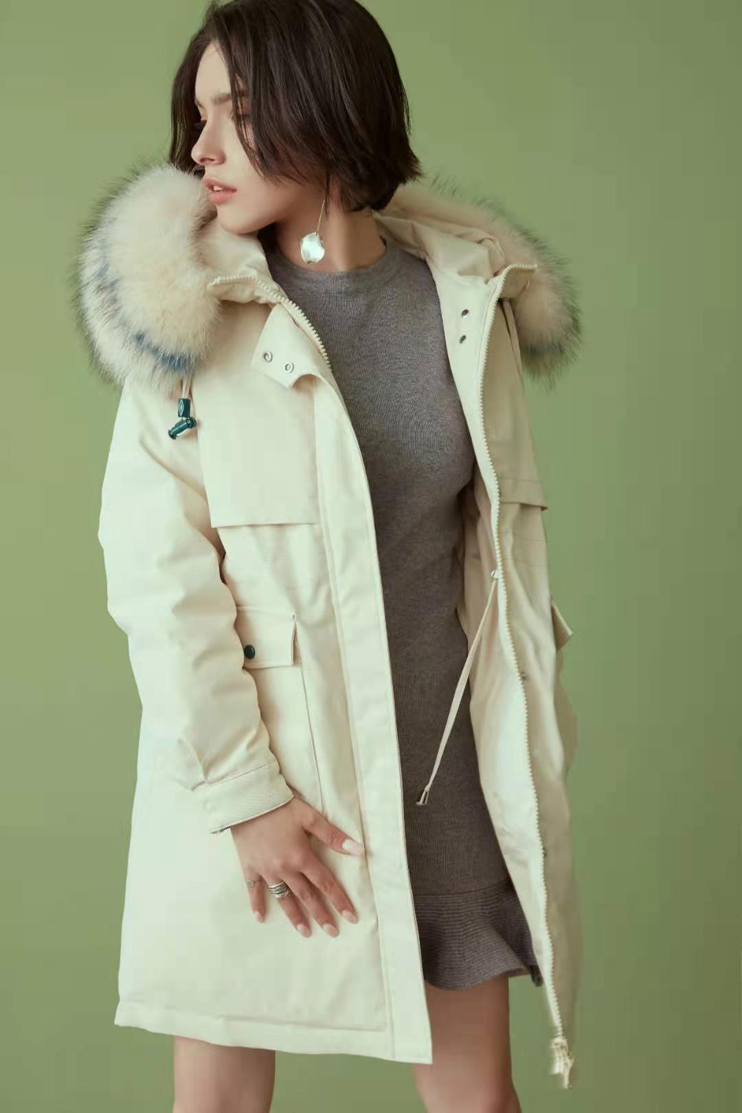 哈爾濱鴨寶寶羽絨服2021冬大 牌女裝折扣尾貨庫存貨源打包批發(fā)