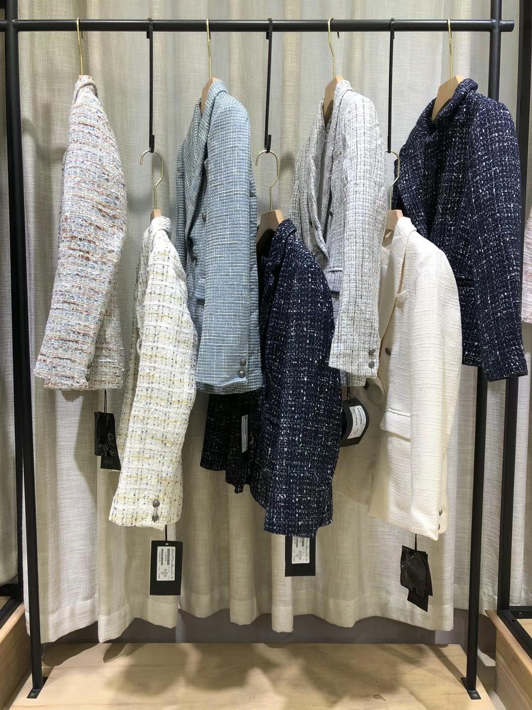 DG小 蜜 蜂小香風(fēng)純大件系列2021冬品牌折扣女裝專柜正 品直播一手貨源批發(fā)