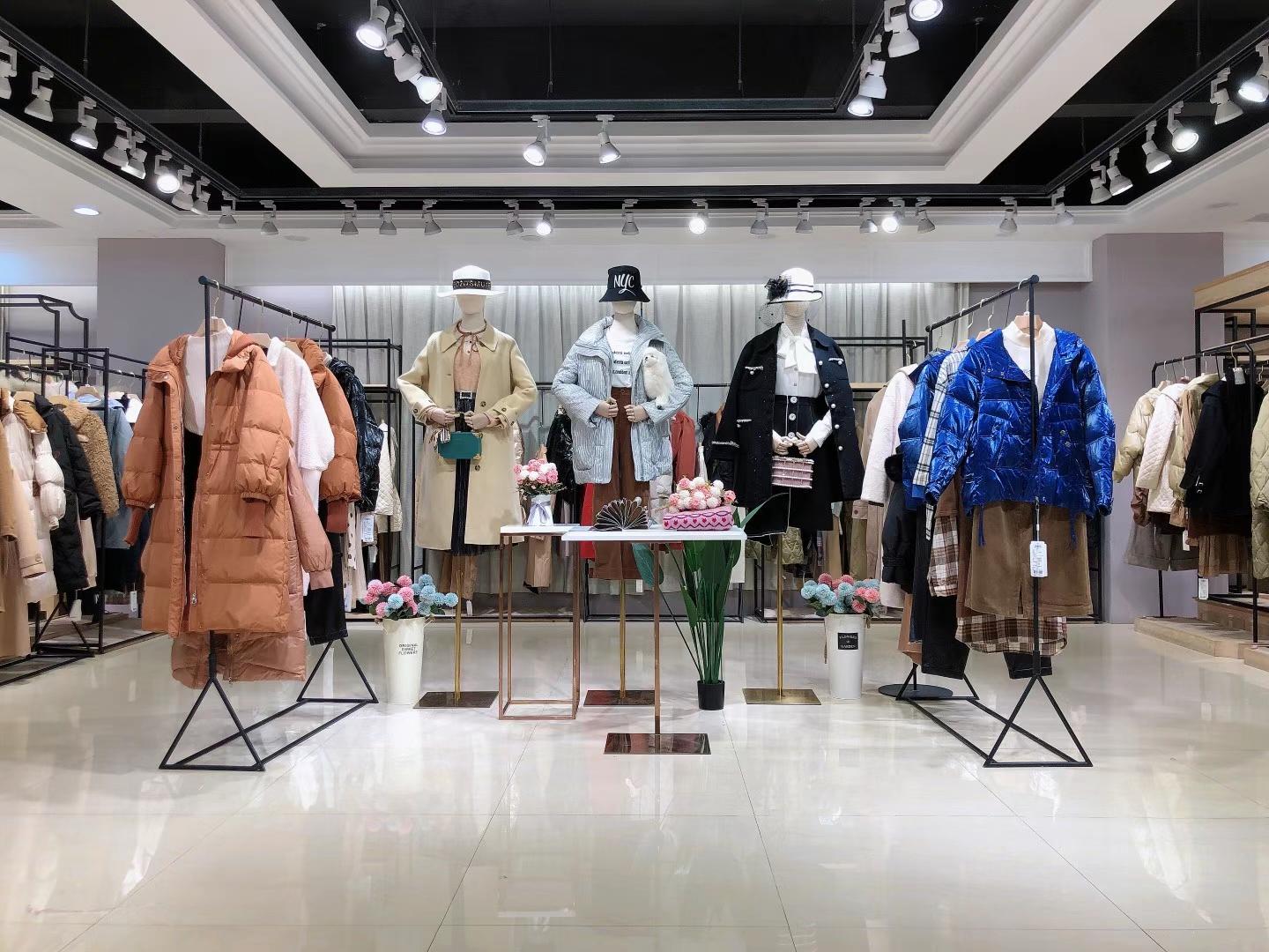 上海大 牌女裝麗芮2021秋冬三標(biāo)齊全折扣女裝庫存尾貨批發(fā)