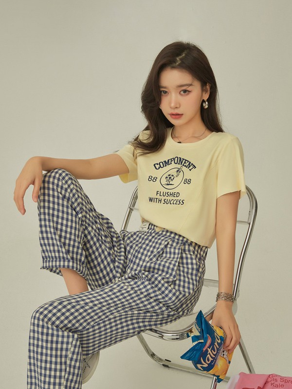 原創(chuàng)設(shè)計師品牌艾森美斯2021精 品女裝折扣店清貨貨源批發(fā)
