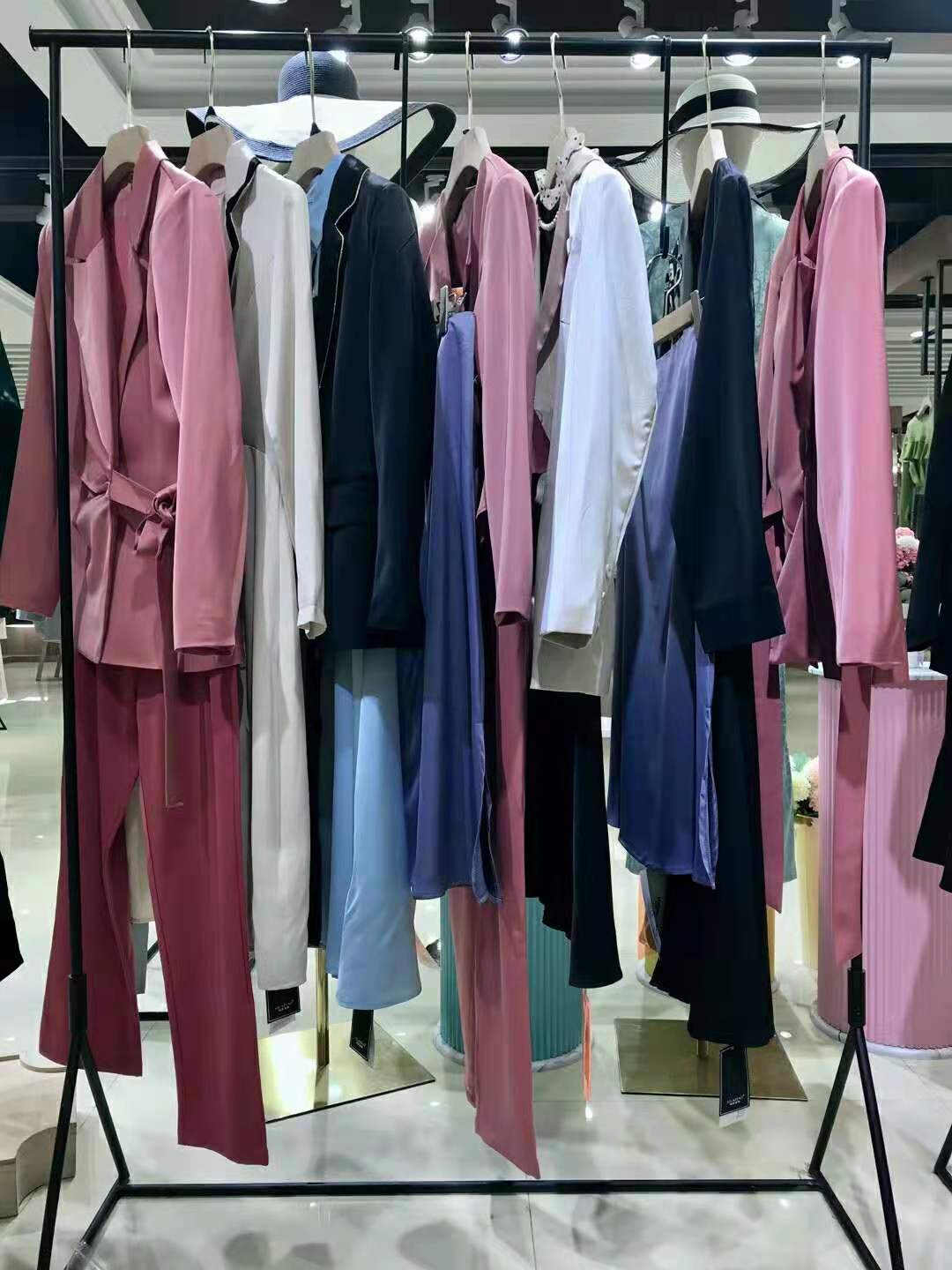 珂萊迪奧2021秋裝一 線高 端輕奢品牌女裝撤柜下架尾貨直播折扣貨源批發(fā)