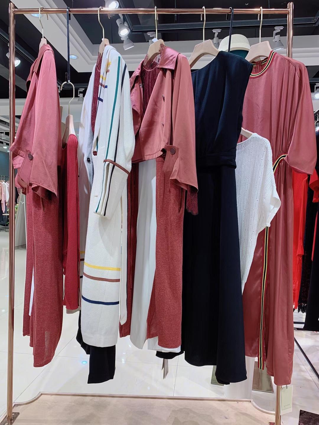 IGO&EGO22春夏品牌折扣女裝貨源尾貨清倉(cāng)