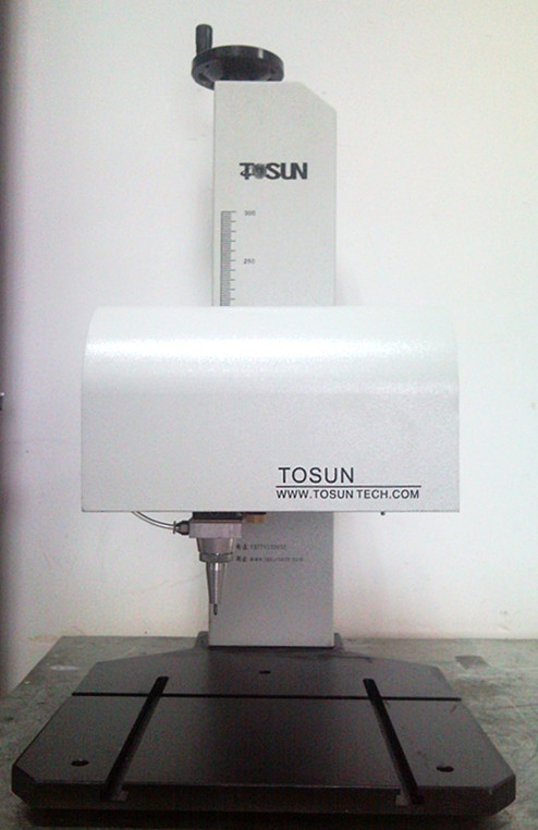 供應(yīng)金屬標(biāo)牌打字機(jī)，銘牌打字機(jī)，金屬標(biāo)牌刻字機(jī)、金屬銘牌打印機(jī)無錫通盛科技?xì)g迎來電訂購