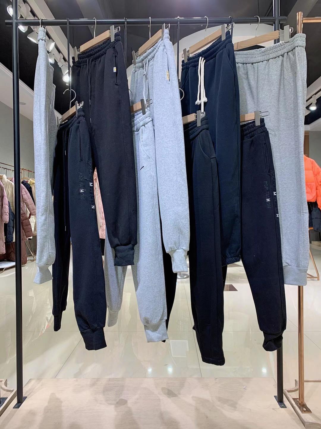 時(shí)尚百搭加絨衛(wèi)褲DDJYX21冬品牌折扣女裝一手貨源批發(fā)供應(yīng)