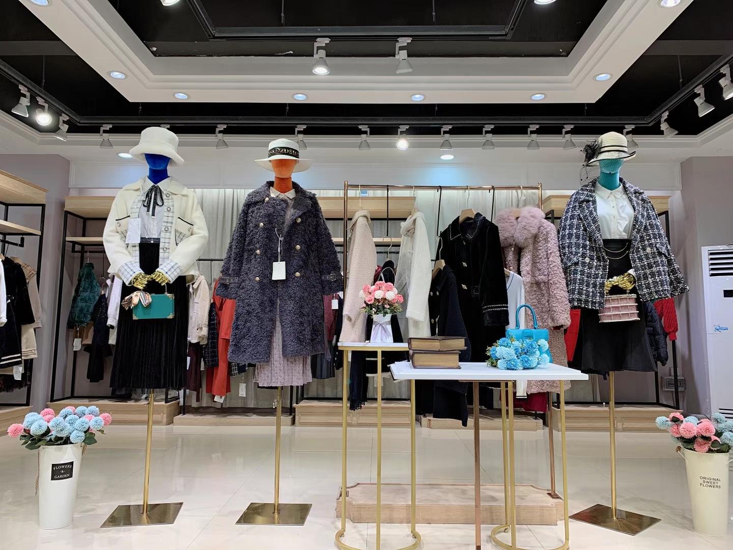 簡搭2021冬高 端精 品折扣女裝貨源 品牌女裝折扣專柜新款女裝尾貨批發(fā)