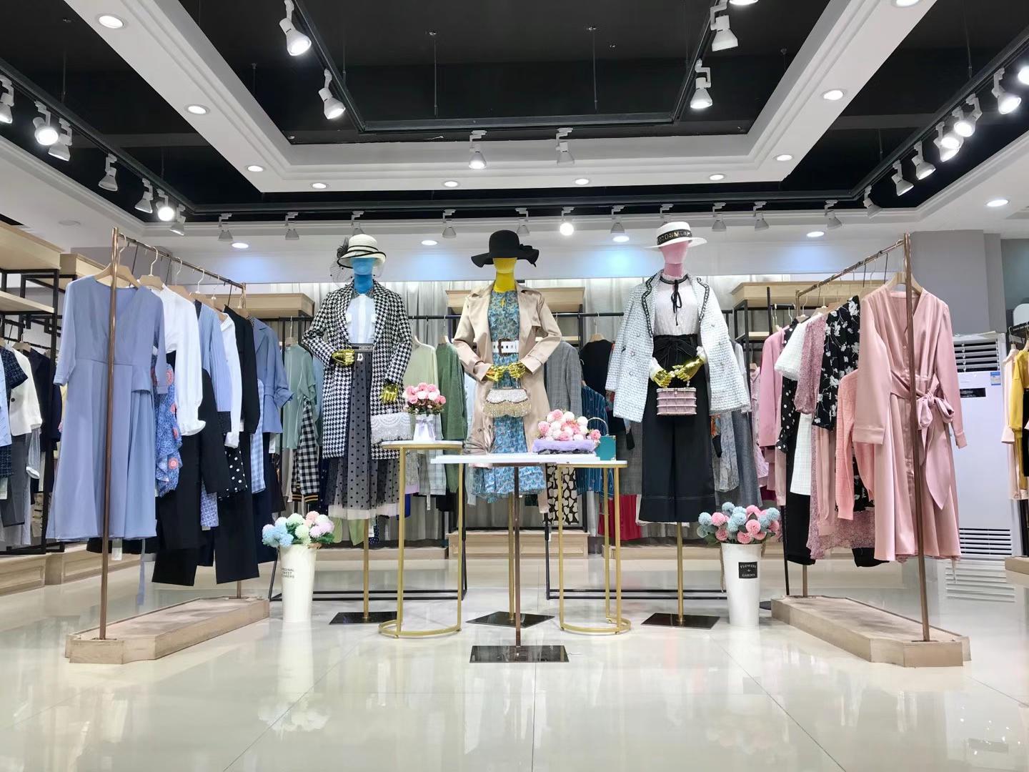 深圳品牌納蔻2021秋高 端輕奢品牌專柜撤柜批發(fā)市場