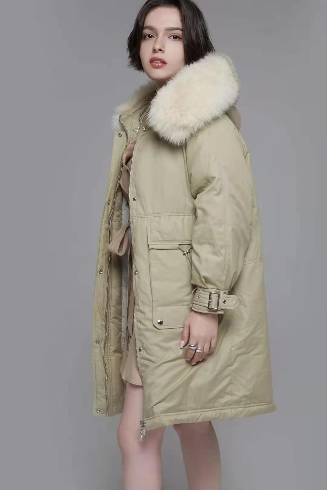 時尚女裝鴨寶寶羽絨服冬品牌女裝折扣尾貨貨源批發(fā)