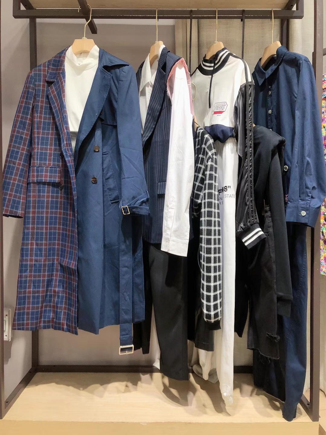 廣州時(shí)尚品牌艾蜜雪2022春品牌女裝剪標(biāo)尾貨一手貨源