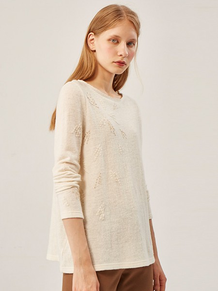 知 名品牌女裝巧帛秋冬時尚女裝折扣貨源尾貨批發(fā)