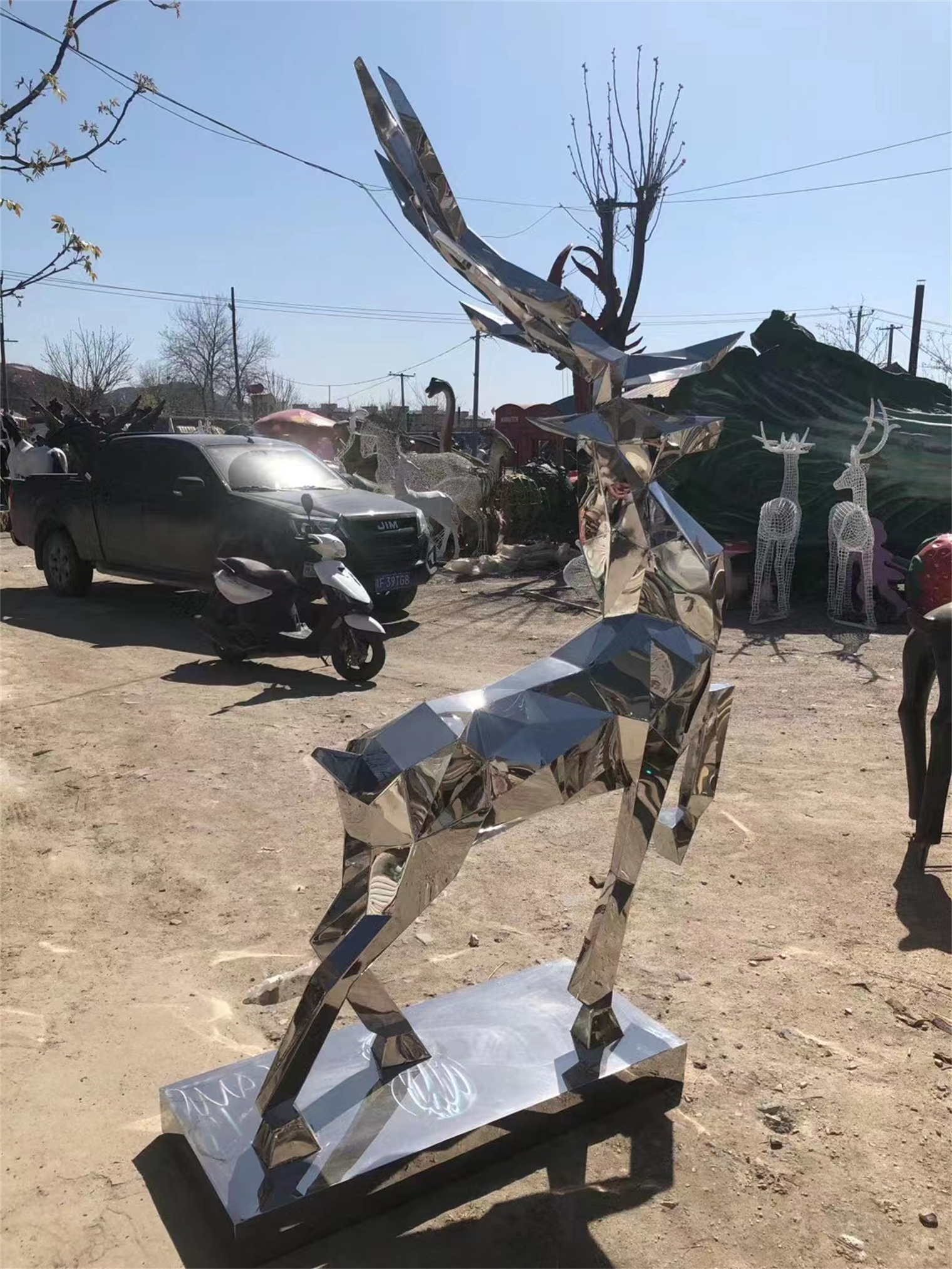 不銹鋼小鹿廠家   不銹鋼小鹿報(bào)價(jià)