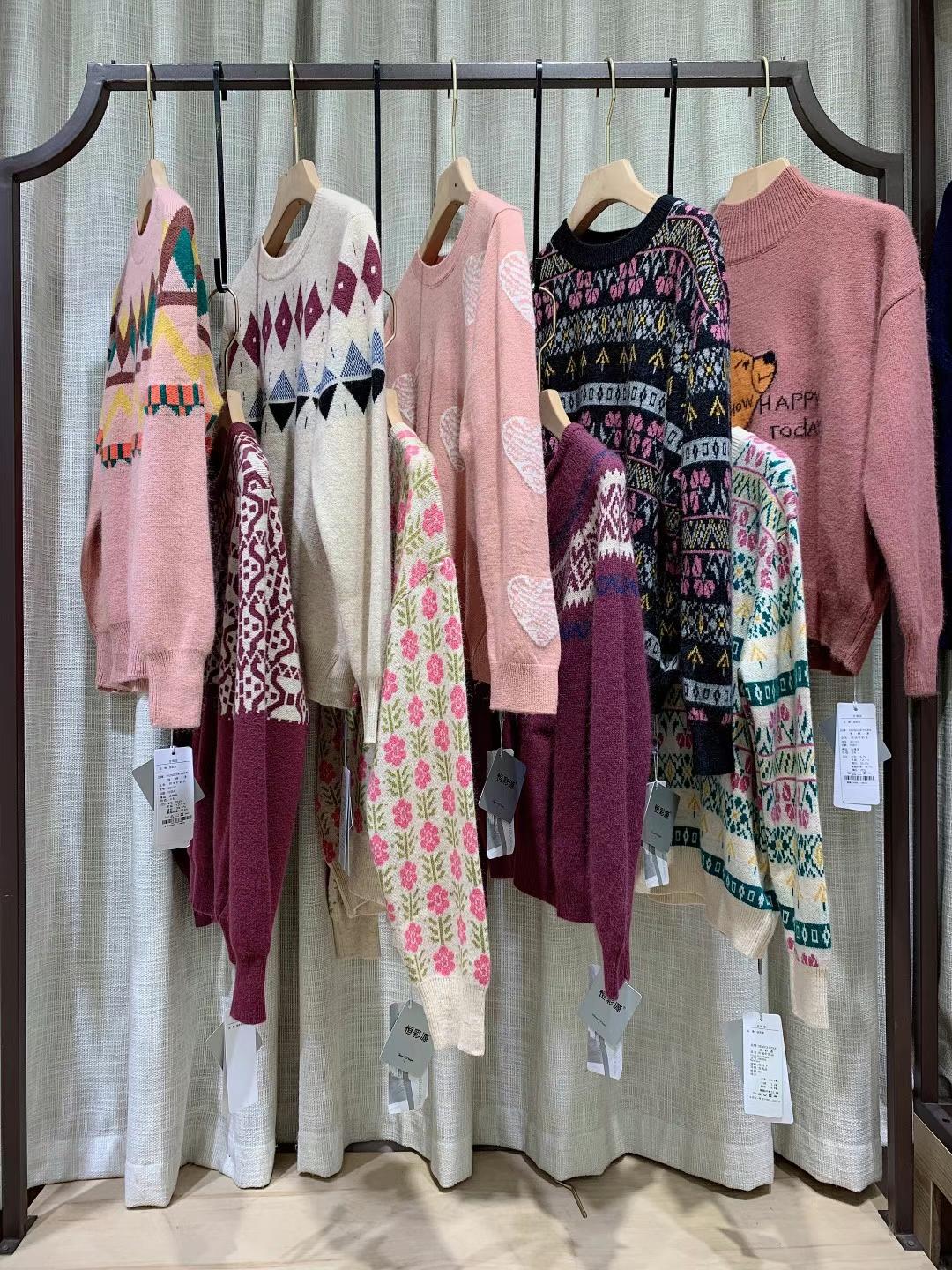 【恒彩源】22春品牌毛衣女裝專柜正 品直播貨源 一折清倉正 品女裝