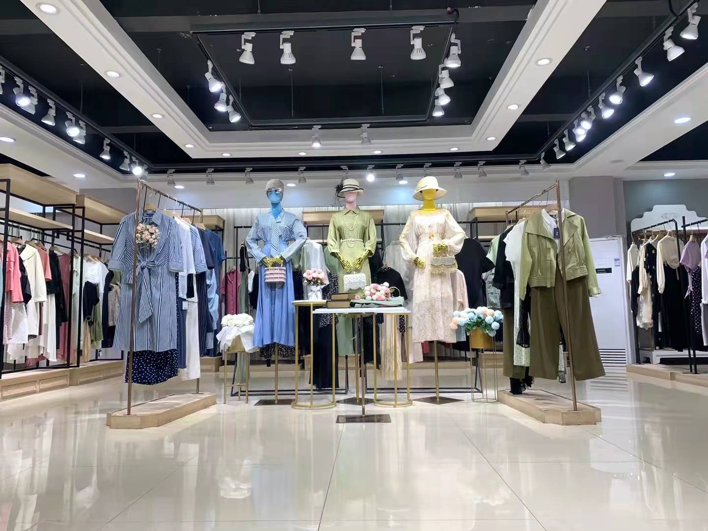 深圳高端 品牌芮瑪2022春夏品牌女裝撤柜下架尾貨直播貨源批發(fā)