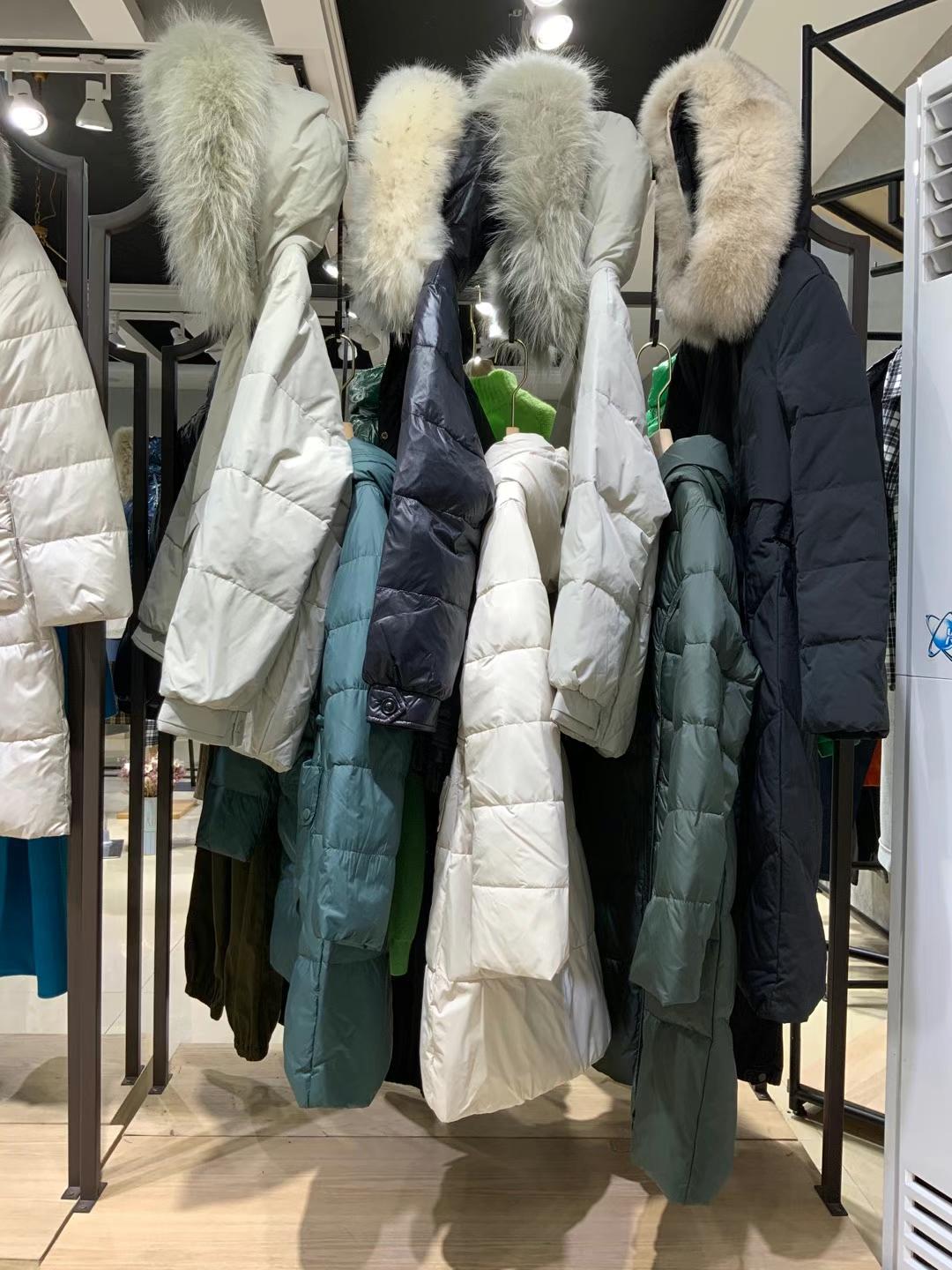 朗曼笛/帝素21冬裝品牌組合羽絨服女裝折扣一手貨源批發(fā) 專柜撤柜女裝雜款尾貨批發(fā)