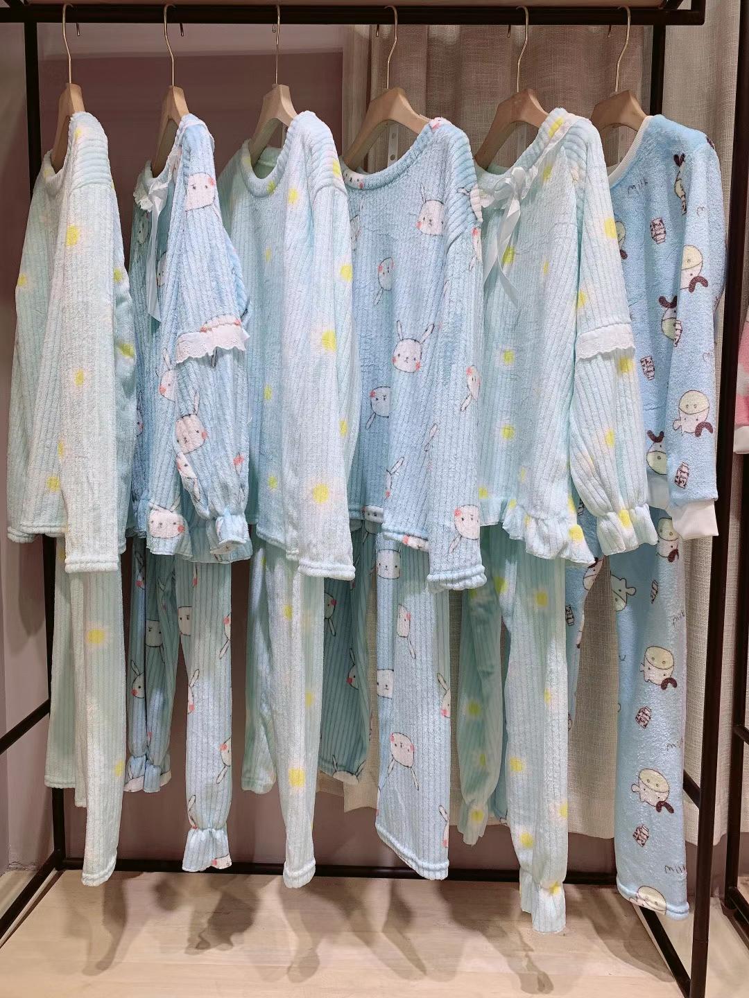 歐美家家居服加絨加厚款品牌過季女裝一手貨源