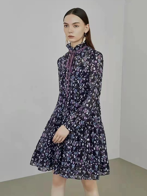 一二線品牌點占2022春 夏品牌折扣女裝電商進貨貨源批發(fā)