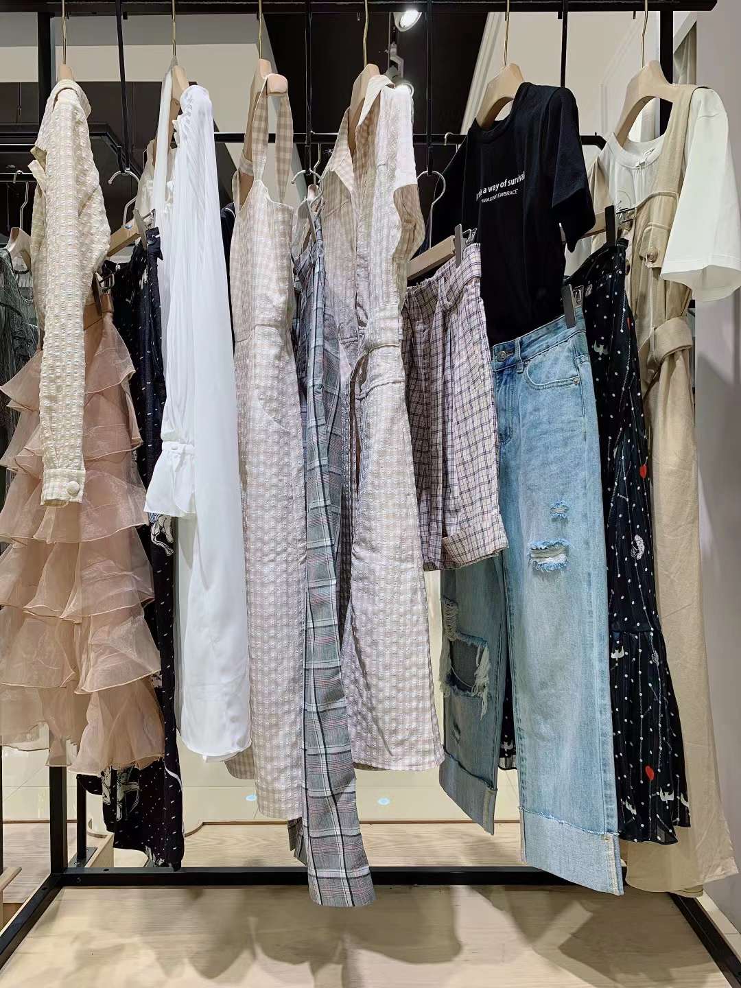 杭州品牌【Re-BLUE】專柜撤柜下架折扣女裝尾貨批發(fā) 女裝直播間一手貨源批發(fā)