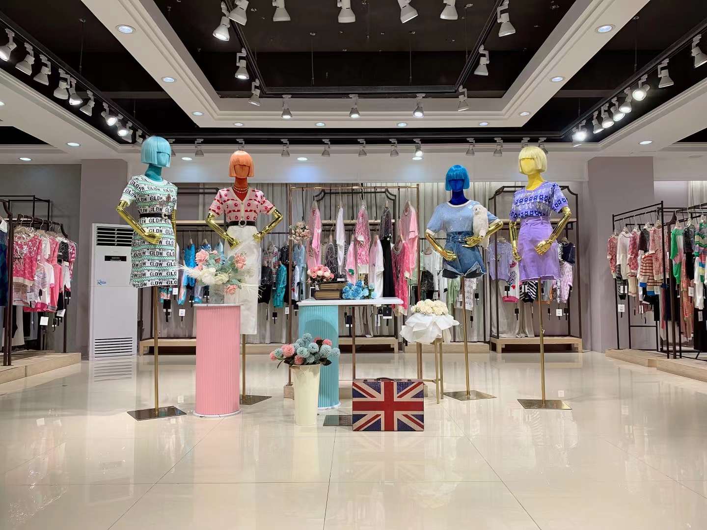 廣州品牌【吉米小姐小香風】女裝品牌折扣店貨源特價批發(fā) 廣州石井品牌女裝批發(fā) 廣州品牌【吉米小姐小香風】