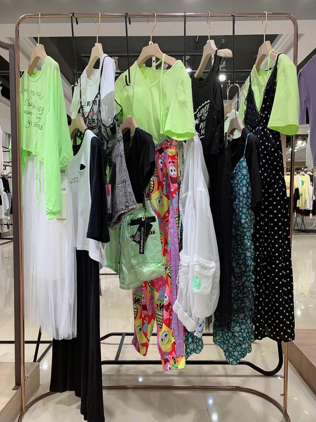 高端 品牌瑪瑪綈 2022 夏品牌女裝折扣尾貨庫存批發(fā)