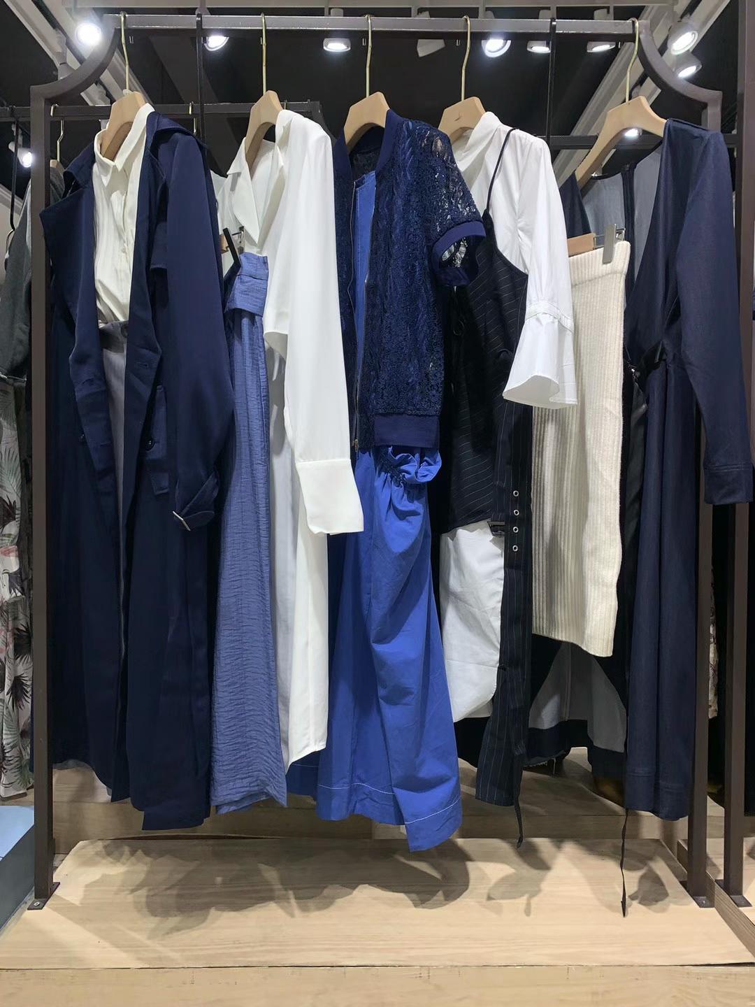 高端 品牌圖拉 2022 春過季品牌女裝折扣尾貨批發(fā)渠道