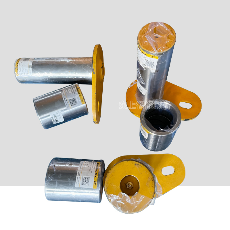 龍工裝載機(jī)鏟斗銷子軸套上下動(dòng)臂拉桿863 860配件