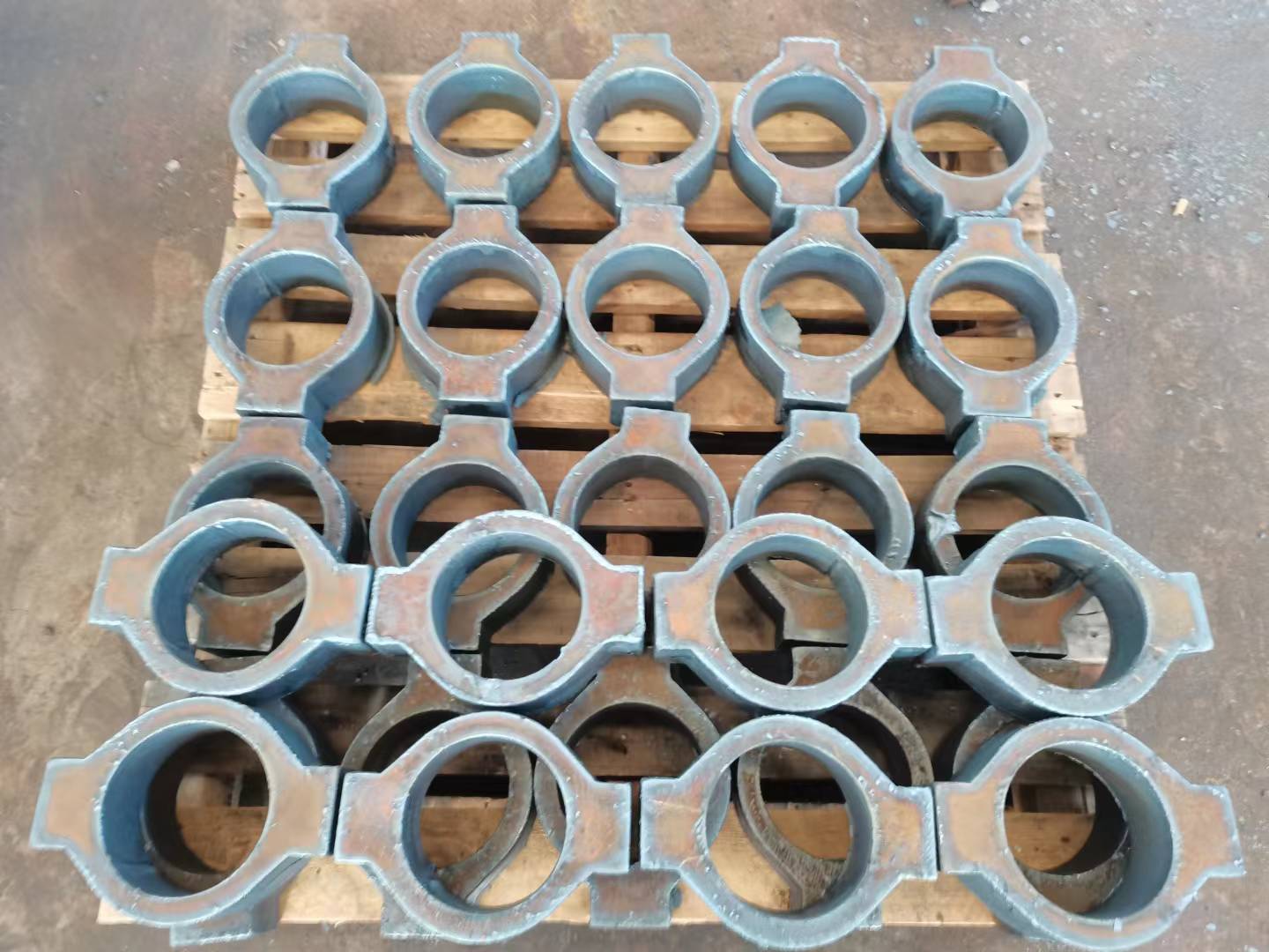 鋼板切割軸承座哪里好  鋼板切割軸承座哪里有