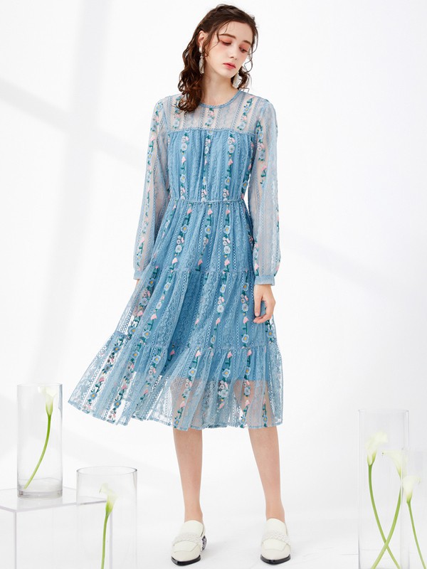 品牌簡(jiǎn)約風(fēng)【菀草壹】折扣女裝直播貨源平臺(tái)批發(fā) 廣州一 線女裝折扣店進(jìn)貨渠道