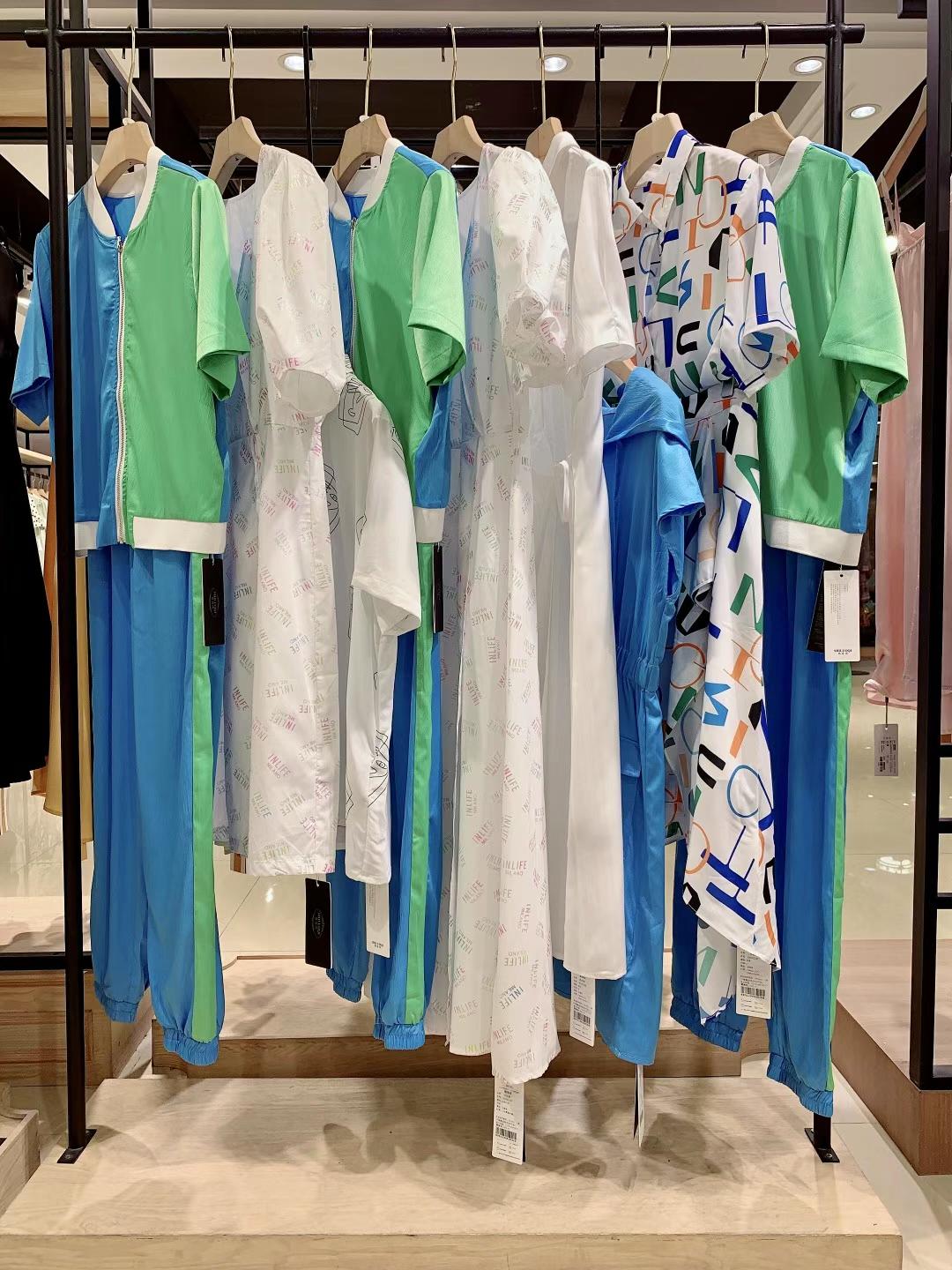 一二線品牌施珞琦 2022夏品牌女裝折扣店尾貨貨源批發(fā)渠道
