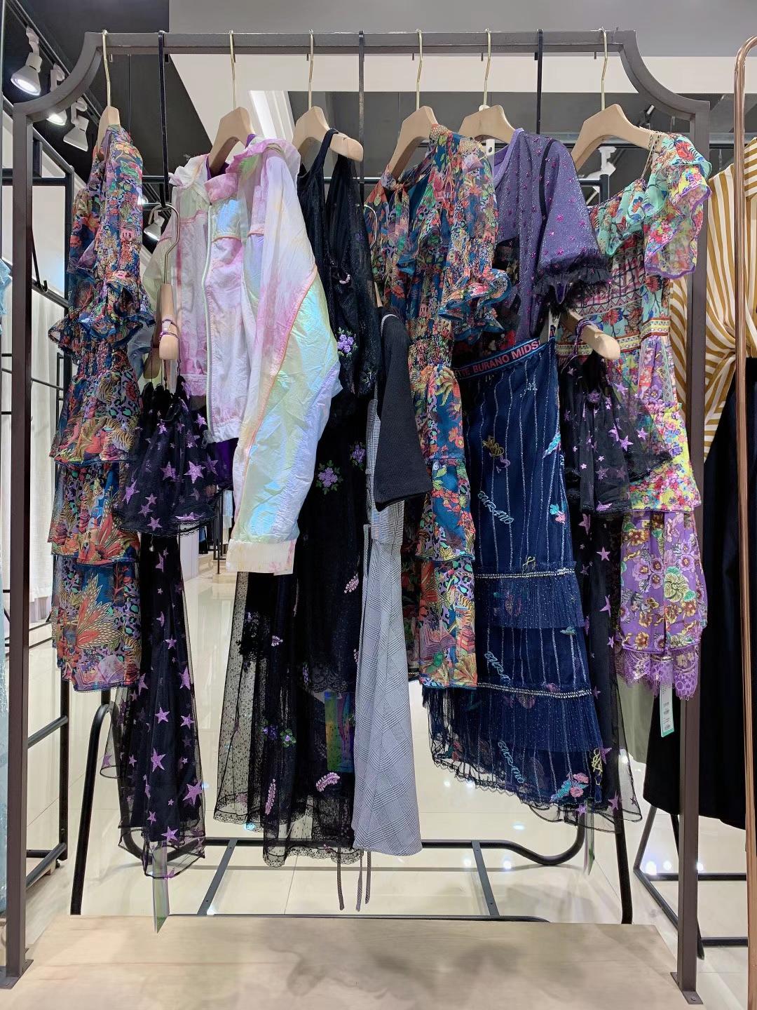 馬克華菲22夏歐式宮廷風(fēng)女裝品牌女裝電商貨源批發(fā)供應(yīng)