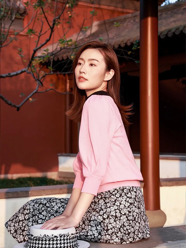 浙江品牌卡芙芮2022品牌折扣女裝庫(kù)存一手貨源pga市場(chǎng)