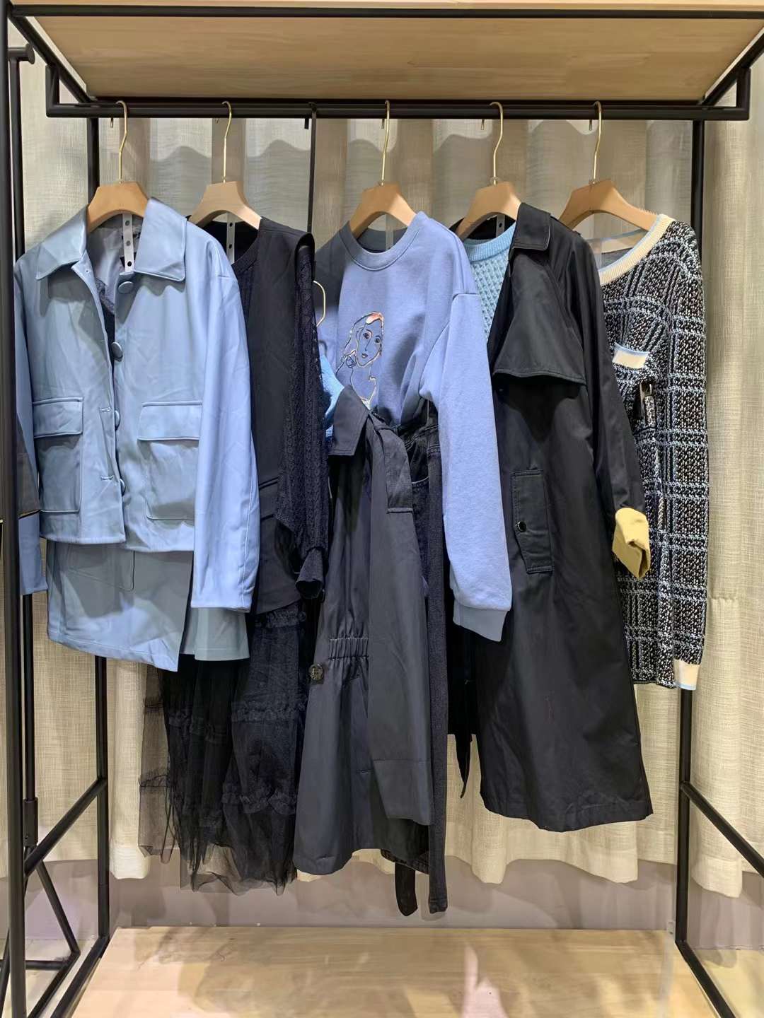 【MCC】2022秋上海萬(wàn)達(dá)專柜撤柜女裝尾貨貨源批發(fā) 直播品牌折扣女裝批發(fā)