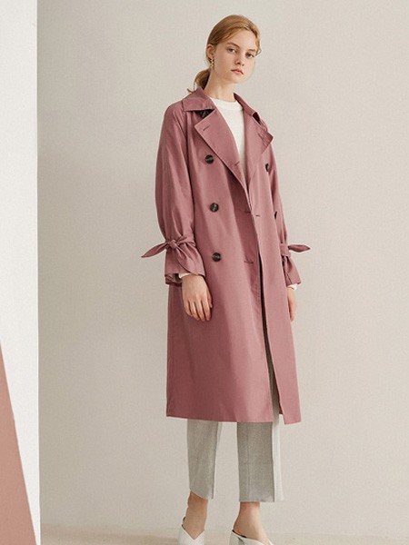 時(shí)尚簡(jiǎn)約女裝范米軒2022品牌折扣女裝庫(kù)存尾貨批發(fā)  品牌折扣店貨源