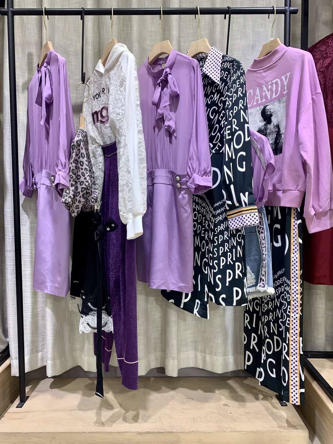 品牌折扣女裝 芭蒂娜2022大 牌女裝快手帶貨庫存進貨走份批發(fā)渠道