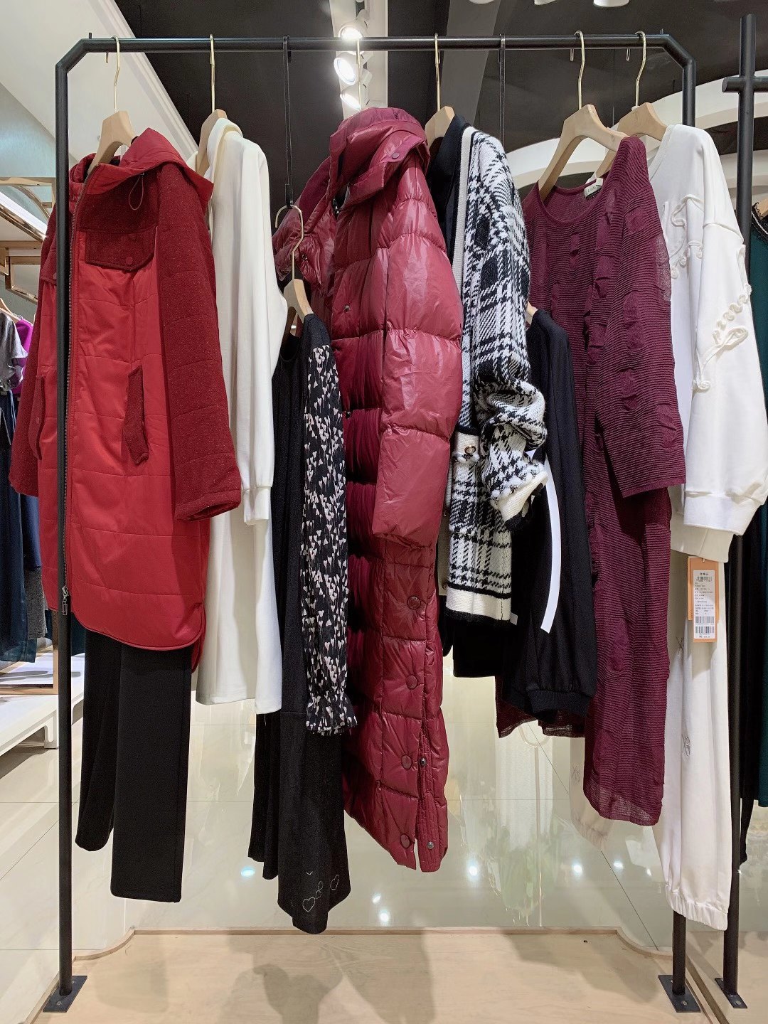 品牌折扣女裝 莉佳麗22 秋冬 快手直播當(dāng)季新款品牌女裝尾貨批發(fā)清倉