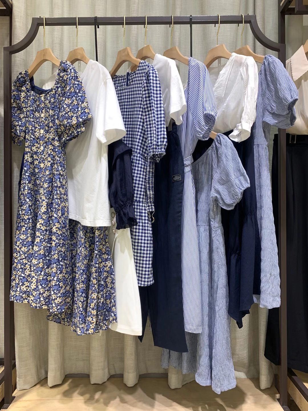 品牌女裝折扣 尤西子2022夏 萬達撤柜一二線品牌女裝批發(fā)供應(yīng)鏈在哪里有