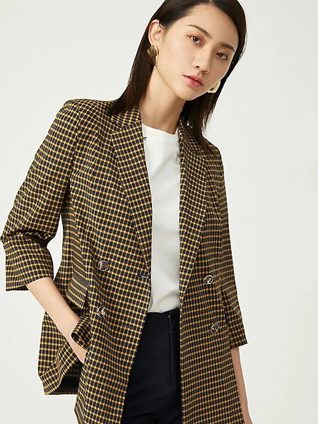品牌折扣女裝 思慕緹2022剪標撤柜女裝尾貨庫存走份批發(fā)供應鏈