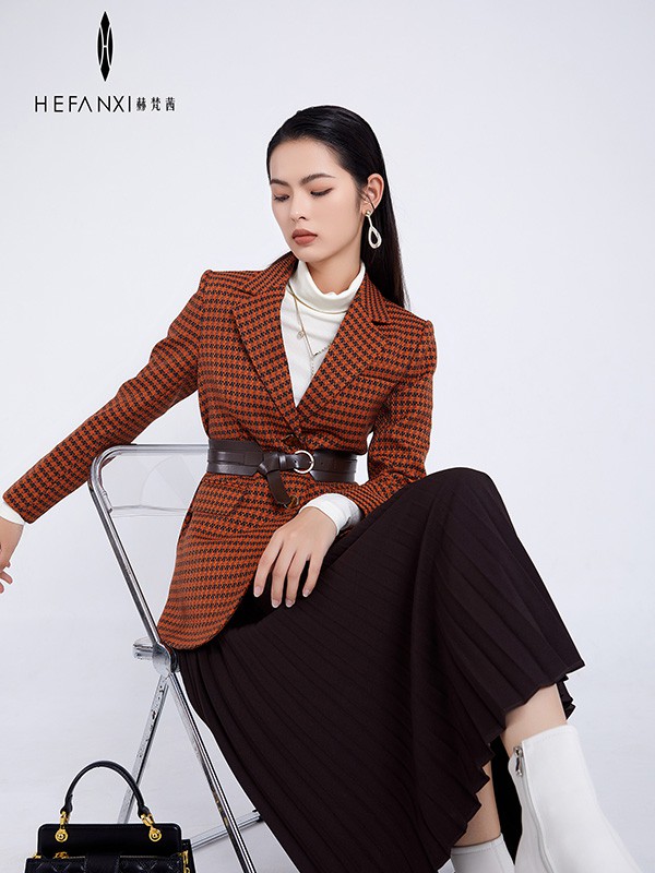 品牌折扣女裝 赫梵茜2022 撤柜折扣女裝大碼尾貨庫存進貨渠道清倉