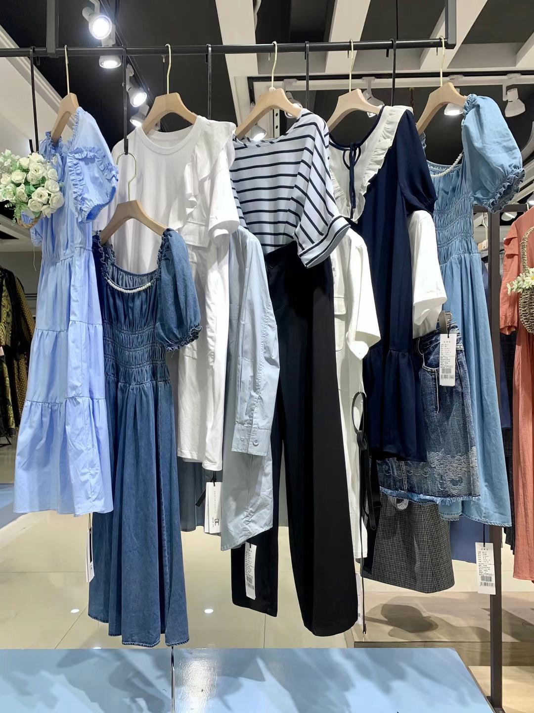 品牌折扣女裝 瑪斯荻娃22夏 女裝撤柜尾貨清倉剪標(biāo)撿漏庫存折扣女裝尾貨批發(fā)清倉款