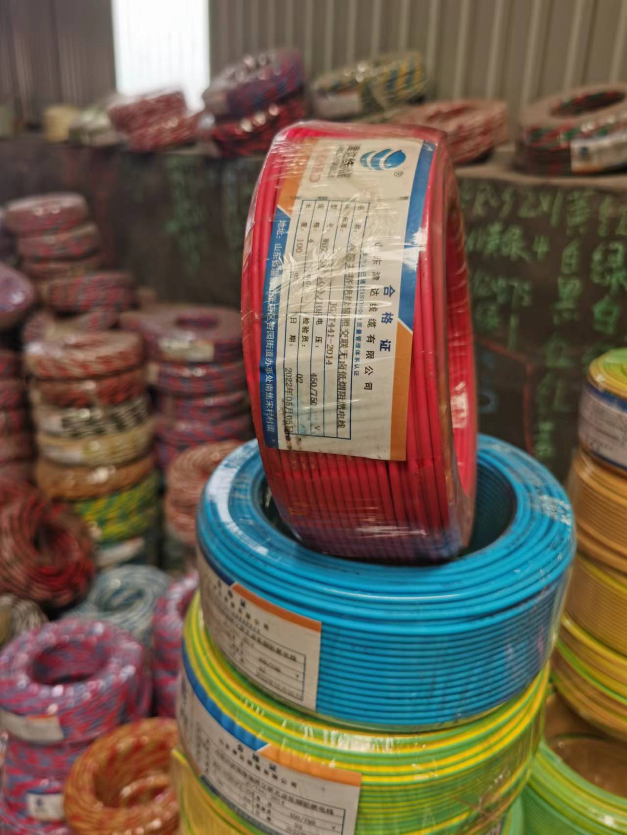 寧波YJV銅芯低壓電纜定制廠家，YJV銅芯低壓電纜批發(fā)，YJV銅芯低壓電纜價格