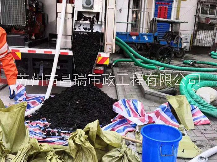 無錫污泥清理抽污泥抽淤泥壓干外運(yùn)