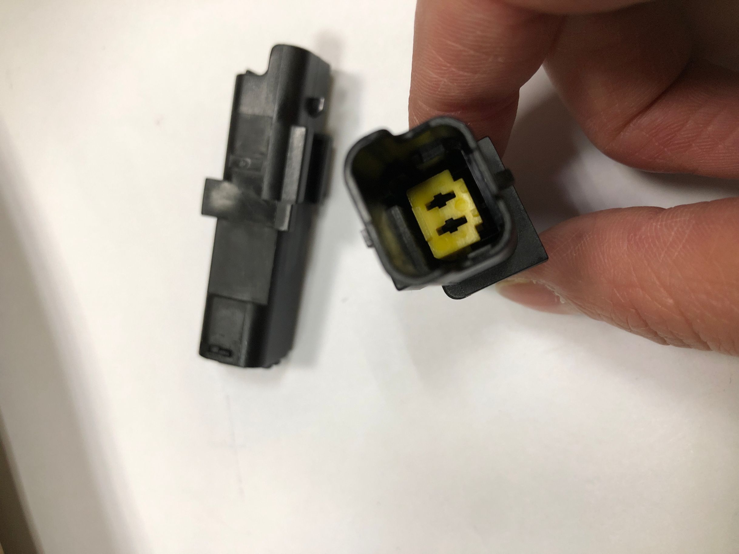 胡連/HULANE 3CLB02MB 2孔護套接插件 汽車連接器