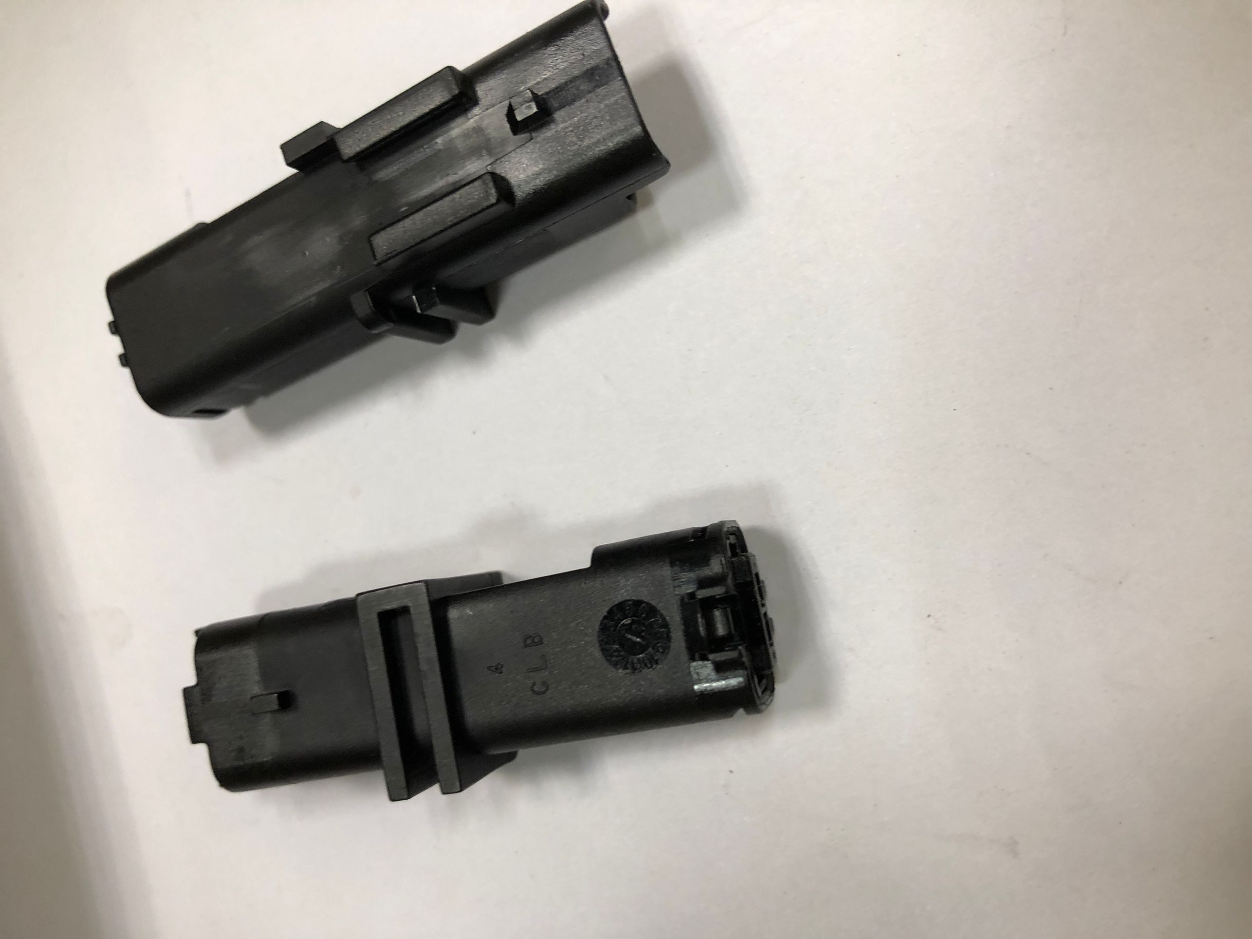 胡連/HULANE 3CLB02MB 2孔護套接插件 汽車連接器