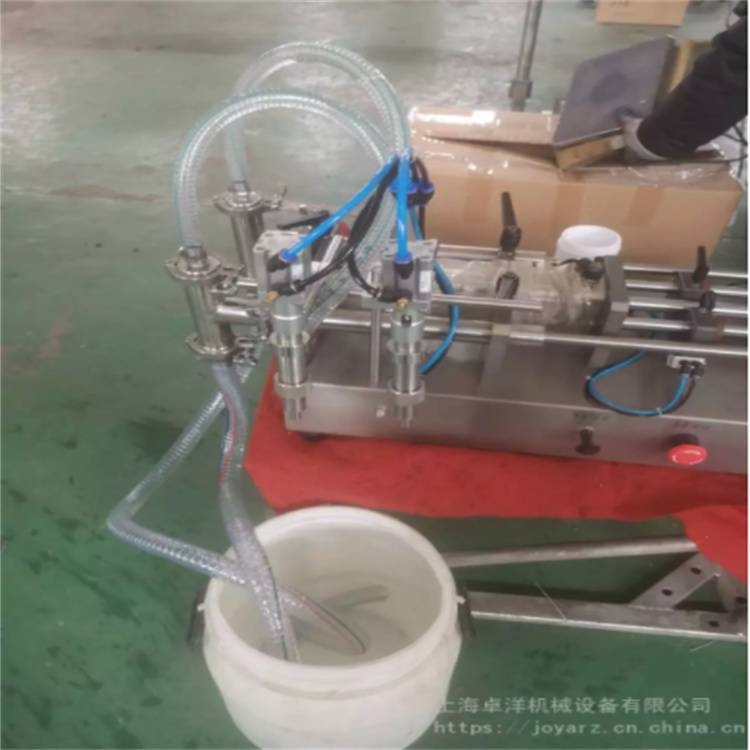 上?；端嘌b設(shè)備供應(yīng) 全自動真空灌裝機價格