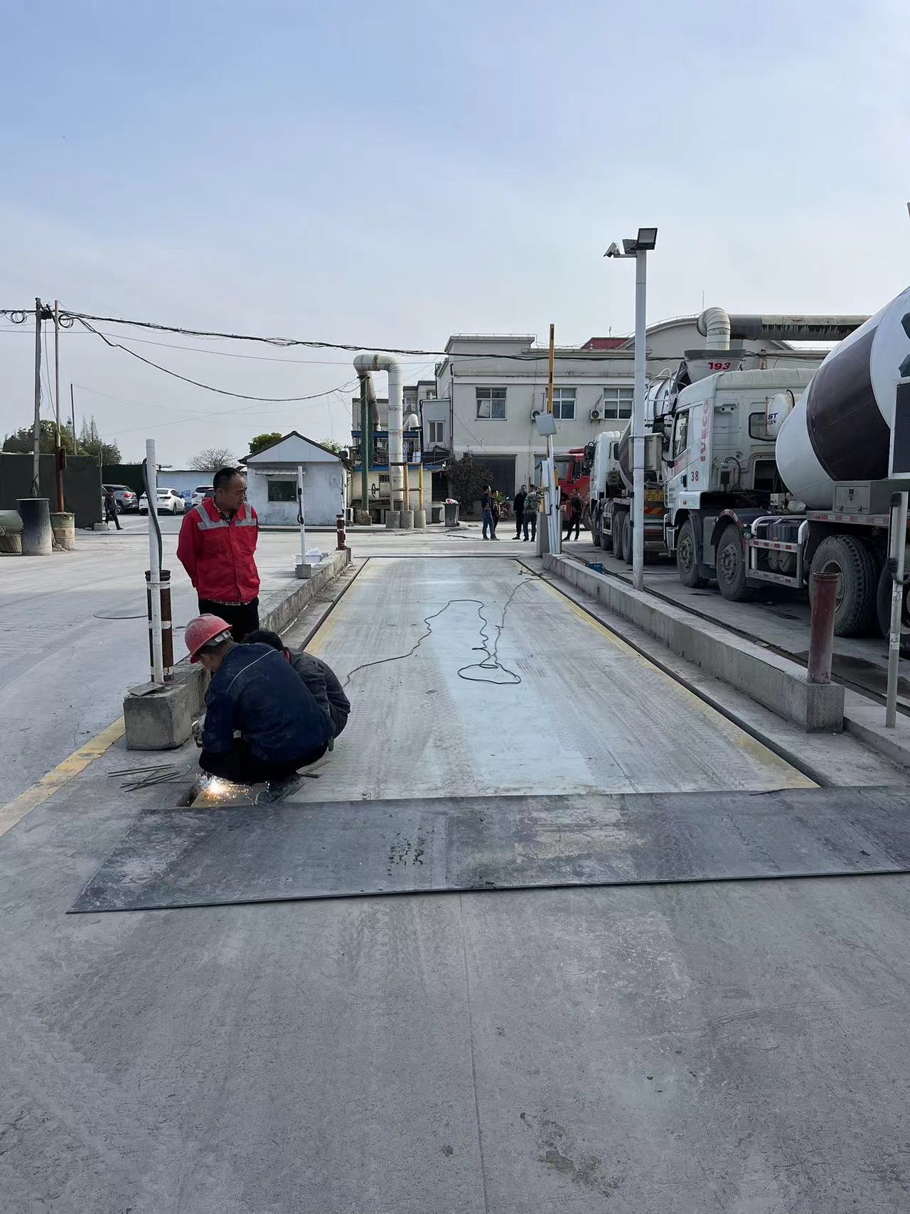 五華區(qū)100噸地磅150噸汽車衡 無人值守地磅
